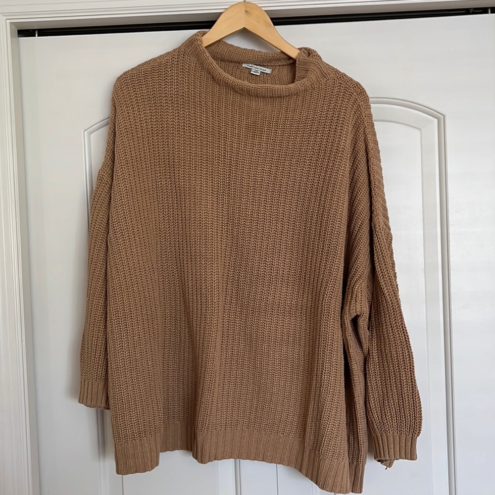 Turtle neck oversized sweater